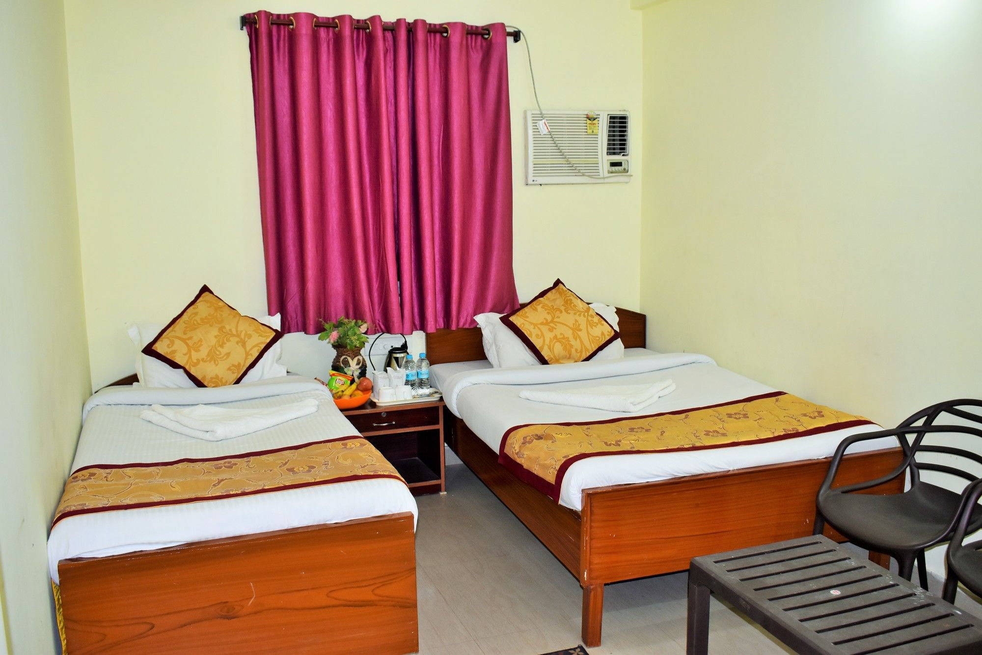 Hotel Vipassana Bodh Gaya Exterior foto